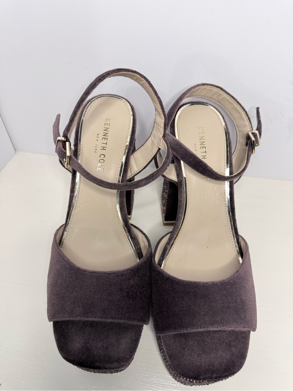 Kenneth Cole Plum Suede Rhinestone Platform Heel Sandals 9.5 M